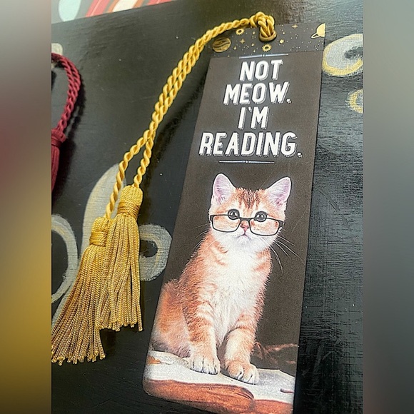 SUMMER WOMEN’s COZY SELFCARE MYSTERY BUNDLE - Picture 14 of 14